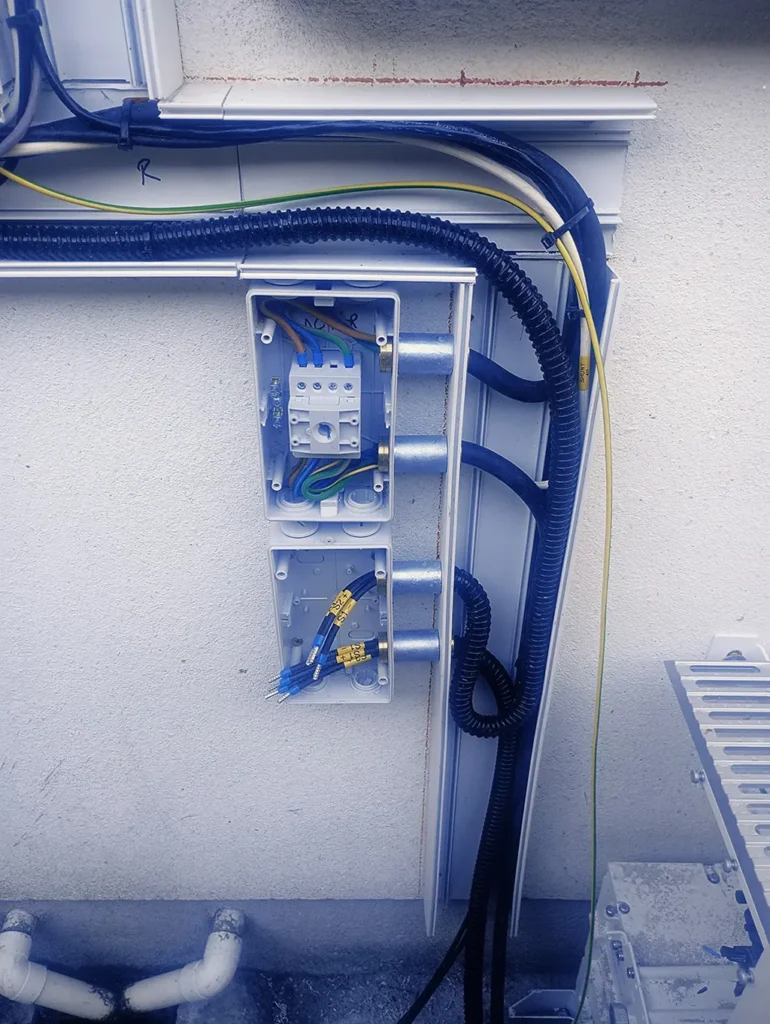 Cabling